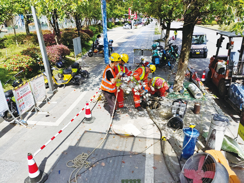  蠡县UV-CIPP紫外光固化修复